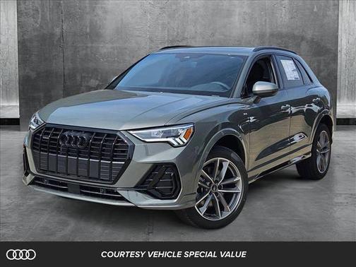 2025 Audi Q3 Premium 45 TFSI S line quattro Tiptronic