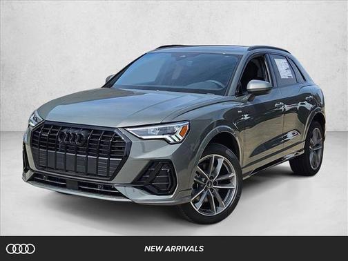 2025 Audi Q3 Premium 45 TFSI S line quattro Tiptronic