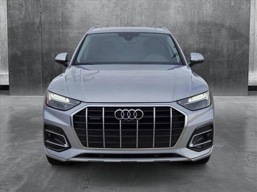 2023 Audi Q5 40 Premium Plus