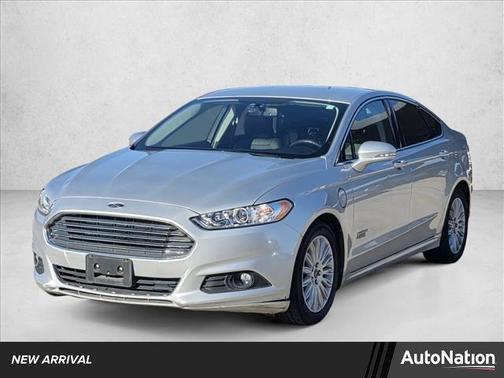 2016 Ford Fusion Energi SE Luxury