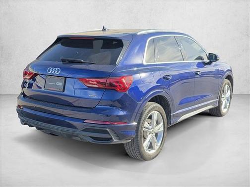 2024 Audi Q3 Premium 45 TFSI S line quattro Tiptronic