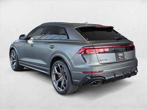 2025 Audi RS Q8 4.0T