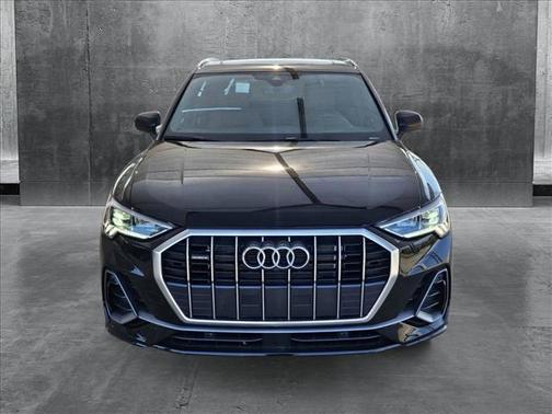 2024 Audi Q3 45 S line Premium Plus