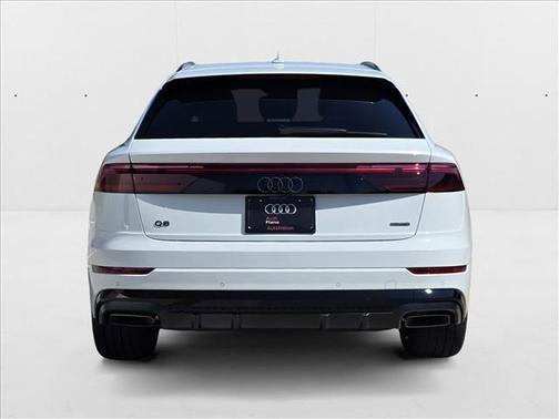 2025 Audi Q8 55 Premium Plus