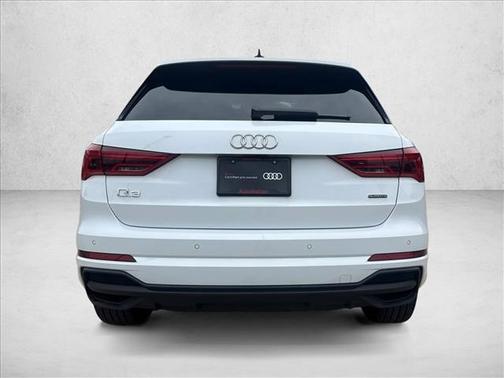 Glacier White Metallic 2025 Audi Q3 Premium 45 TFSI S line quattro Tiptronic