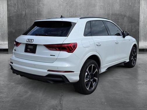 2025 Audi Q3 45 S line Premium Plus