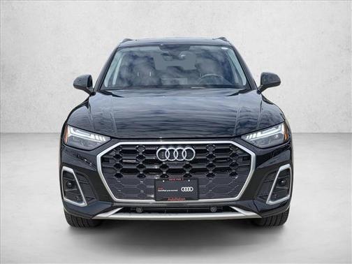 2023 Audi Q5 45 S line Prestige
