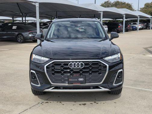 2023 Audi Q5 45 S line Prestige