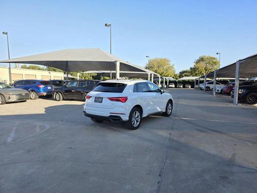 2025 Audi Q3 Premium 45 TFSI S line quattro Tiptronic