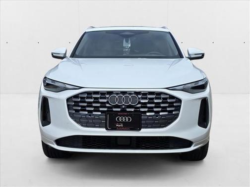 2025 Audi Q5 Premium