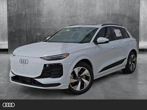 2025 Audi Q6 e-tron Prestige quattro