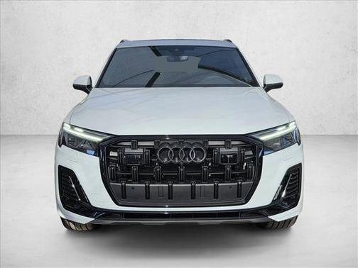 2026 Audi Q7 55 Premium Plus