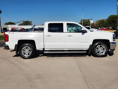 2017 Chevrolet Silverado 1500 1LT