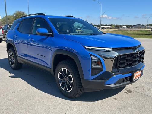 Reef Blue Metallic 2026 Chevrolet Equinox FWD ACTIV