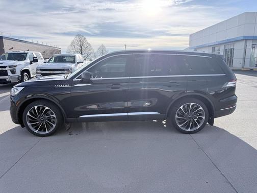 2022 Lincoln Aviator Reserve AWD