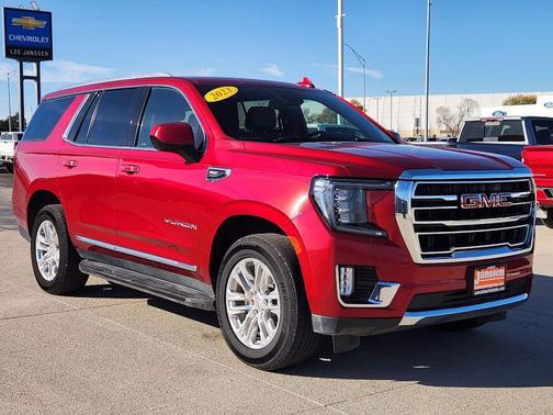 2023 GMC Yukon SLT
