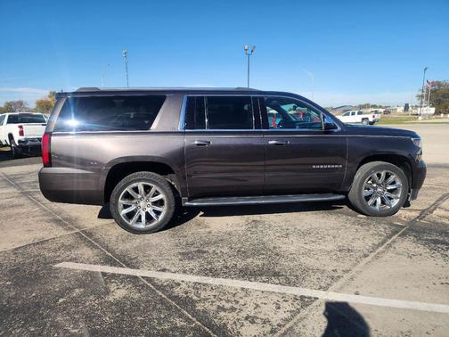 2016 Chevrolet Suburban LTZ