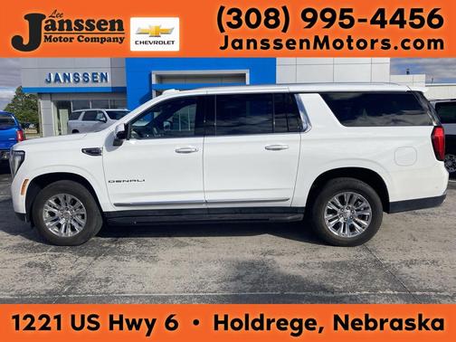 Summit White 2025 GMC Yukon XL Denali