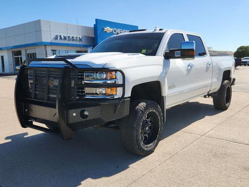 2017 Chevrolet Silverado 2500 High Country