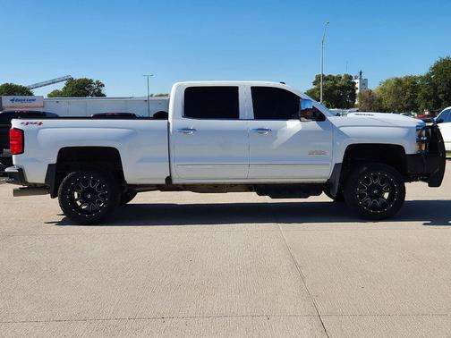 2017 Chevrolet Silverado 2500 High Country