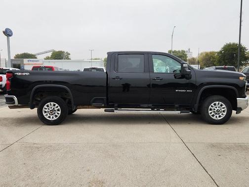 2024 Chevrolet Silverado 2500 LT