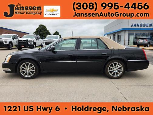 2008 Cadillac DTS Base