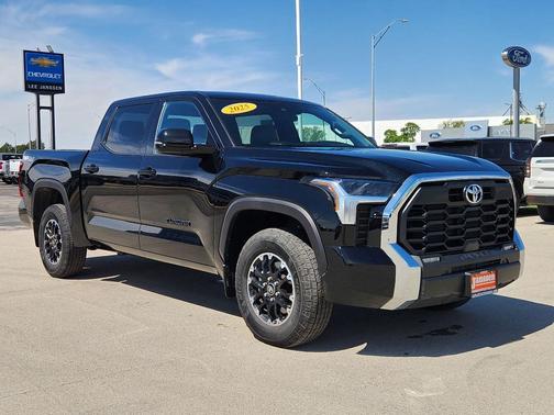 Midnight Black Metallic 2025 Toyota Tundra SR5