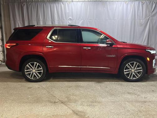 2023 Chevrolet Traverse High Country