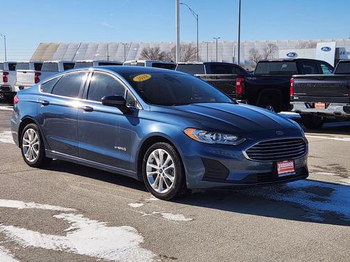 2019 Ford Fusion Hybrid SE