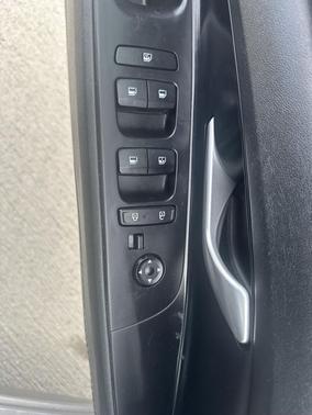 2022 Hyundai ELANTRA Limited