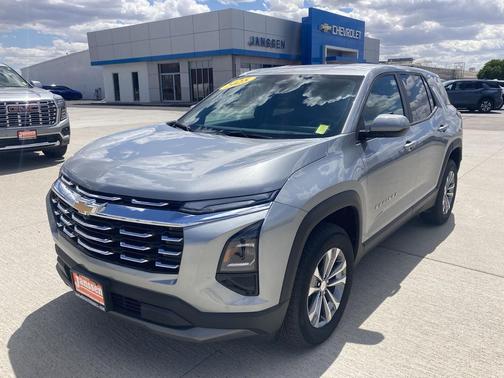 Sterling Gray Metallic 2025 Chevrolet Equinox 1LT
