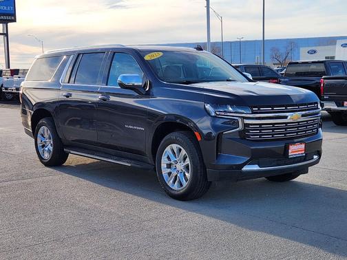 2023 Chevrolet Suburban Premier