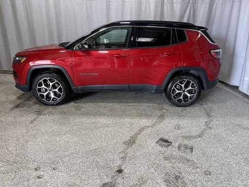 Red Hot Pearlcoat 2025 Jeep Compass Limited