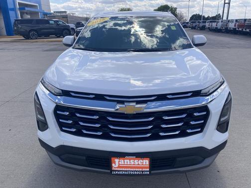 Summit White 2025 Chevrolet Equinox 1LT