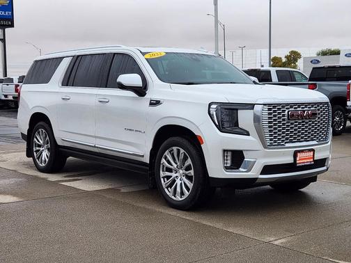 2022 GMC Yukon XL Denali