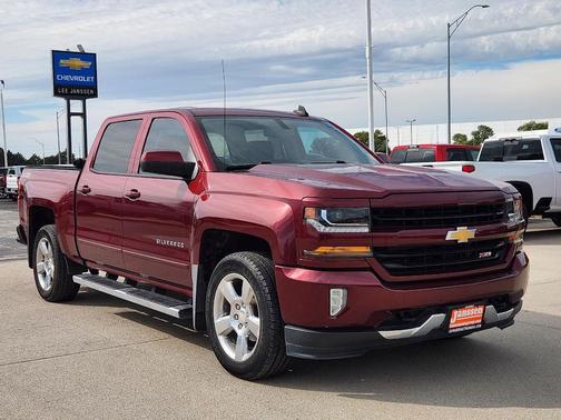 2017 Chevrolet Silverado 1500 2LT