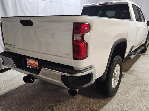 2021 Chevrolet Silverado 3500 LT