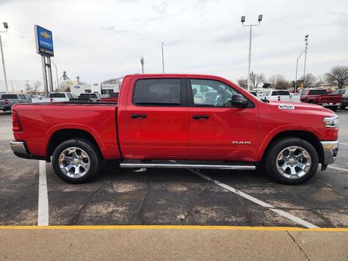 2025 RAM 1500 Big Horn/Lone Star