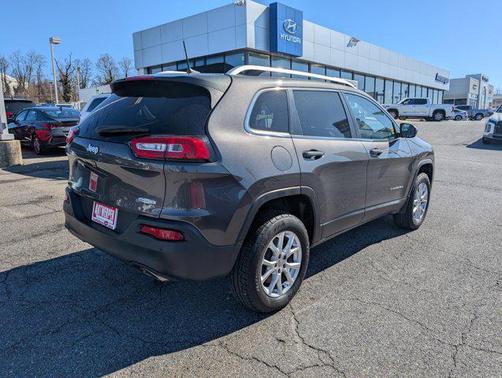 2018 Jeep Cherokee Latitude Plus