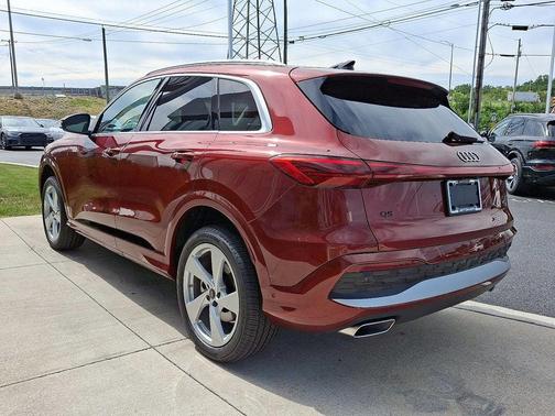 2025 Audi Q5 Premium Plus