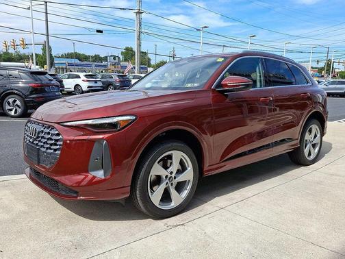 2025 Audi Q5 Premium Plus