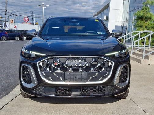 2025 Audi SQ5 3.0T Premium Plus