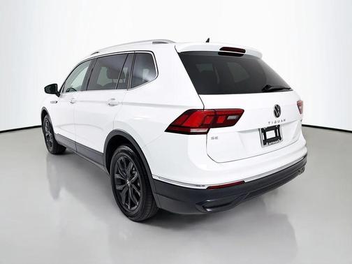 Pure White 2024 Volkswagen Tiguan 2.0T Wolfsburg Edition