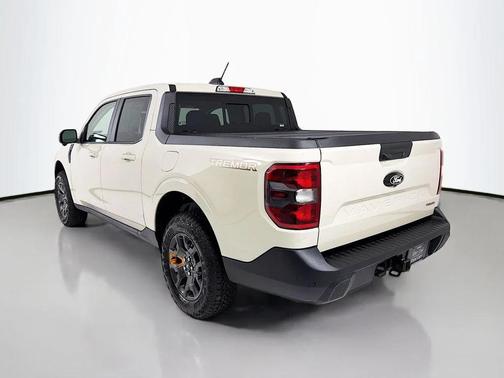 Desert Sand 2025 Ford Maverick Tremor