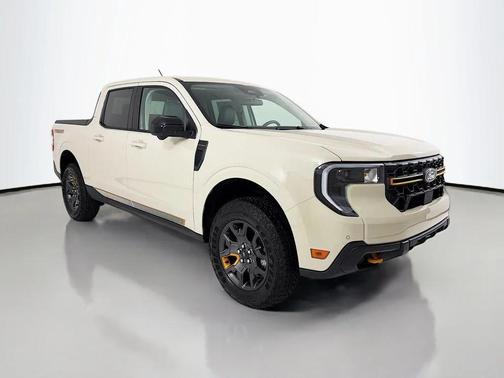 Desert Sand 2025 Ford Maverick Tremor
