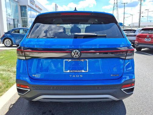 2025 Volkswagen Taos 1.5T SEL