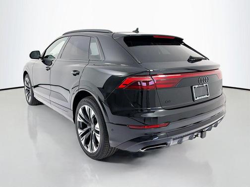 2026 Audi Q8 55 Premium Plus