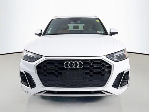 2023 Audi Q5 45 S line Premium