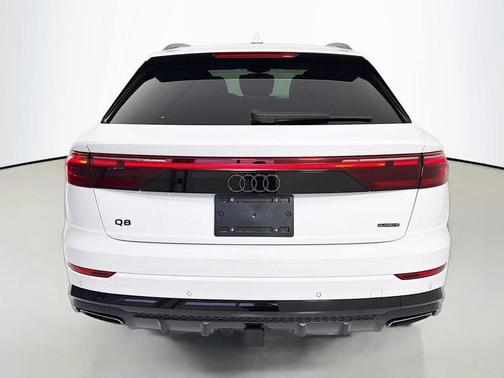 2026 Audi Q8 55 Premium Plus