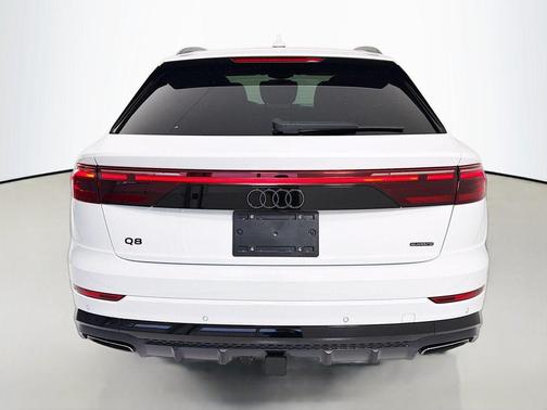 2026 Audi Q8 55 Premium Plus